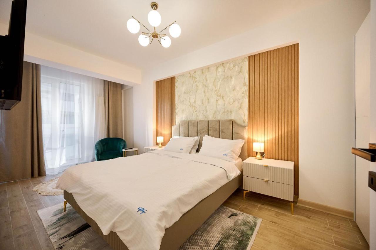 Mg Brothers Apartment In Infinity Beach Resort Mamaia Dış mekan fotoğraf